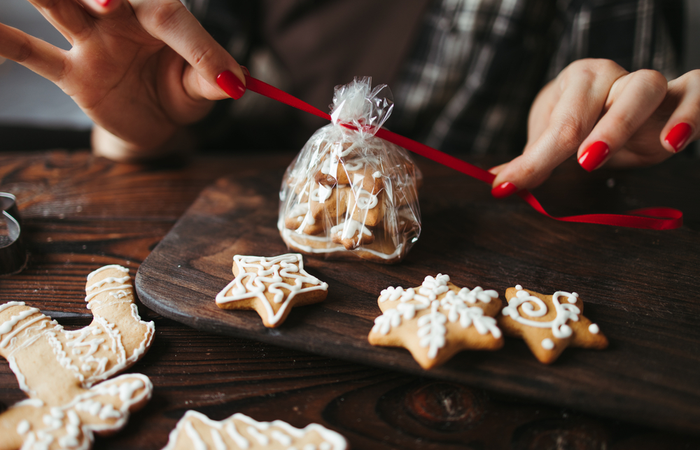 Buscando ideias para ganhar dinheiro no Natal? Neste artigo mostramos opções de produtos com alta procura durante as festas de fim de ano. Leia!