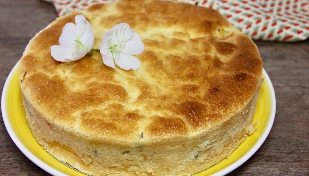 Torta de Palmito e Requeijão