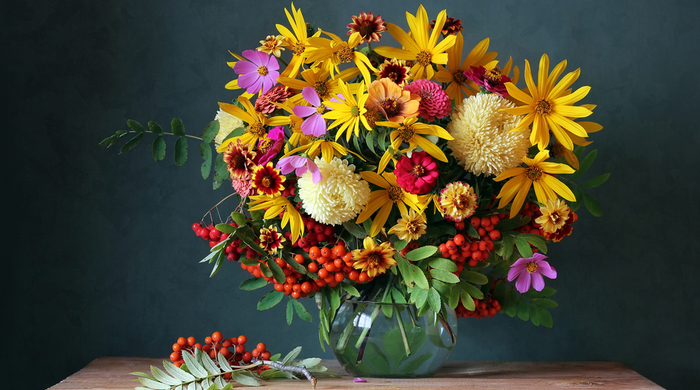 Aprenda a montar buquês de flores gastando pouco!